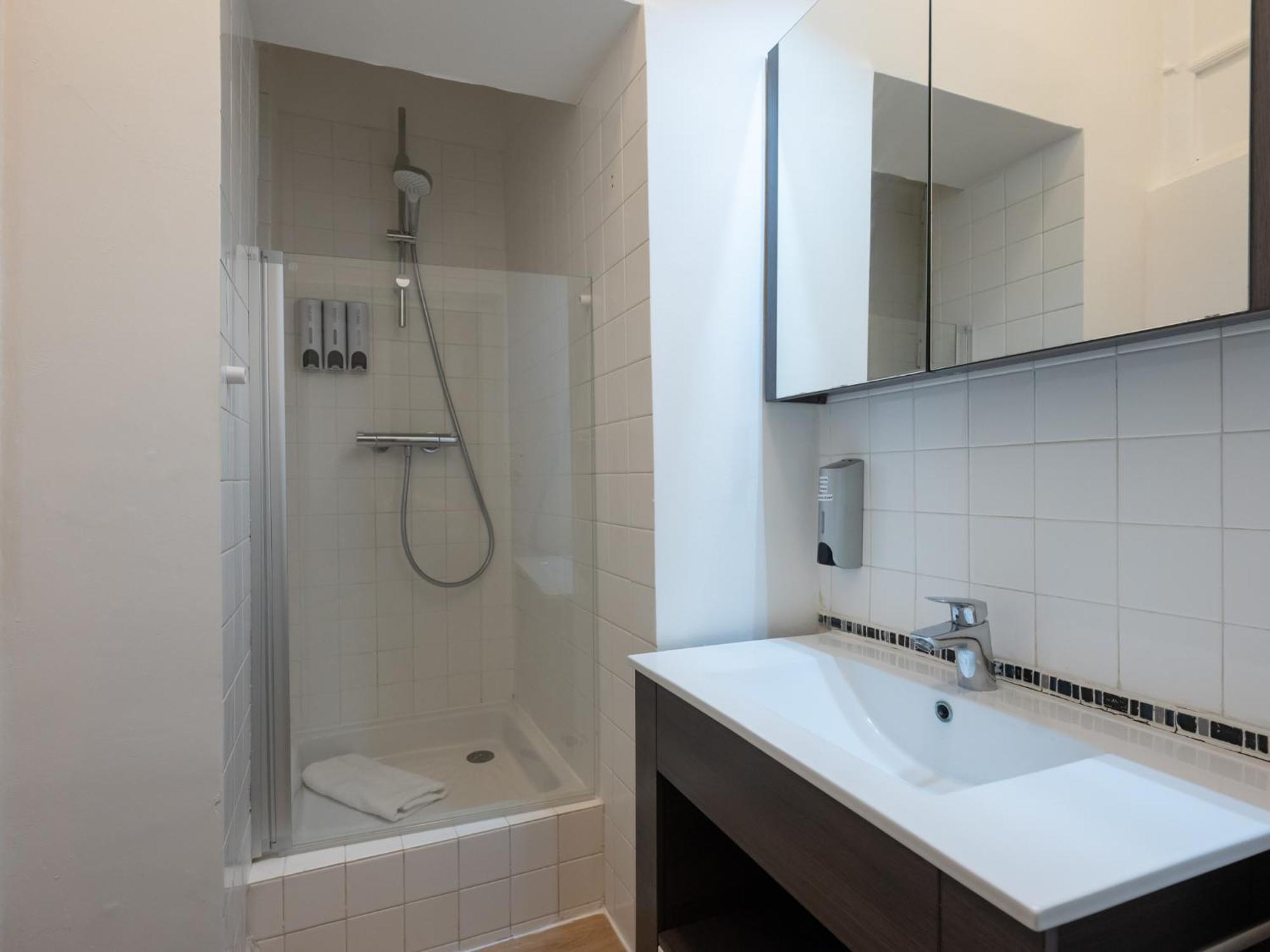 Appartement Le Petit Gentleman - Vienna Authentica à Vienne  Extérieur photo